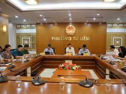 Tập thể lãnh đạo UBND phường Từ Liêm xem xét, thống nhất chỉ đạo, quyết định một số nội dung theo thẩm quyền