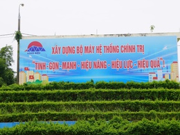 Phường Long Biên rực rỡ cờ hoa chào trong những ngày đầu chính thức vận hành chính quyền địa phương hai cấp