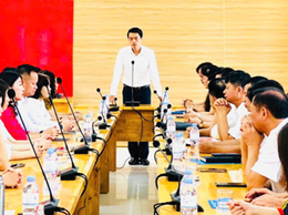 UBND XÃ NỘI BÀI TỔ CHỨC THÀNH CÔNG HỘI NGHỊ CÔNG BỐ VÀ TRAO QUYẾT ĐỊNH NHÂN SỰ CHO NGÀNH GIÁO DỤC VÀ Y TẾ TRÊN ĐỊA BÀN