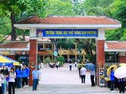 Xã Đan Phượng tỷ lệ học sinh đỗ vào lớp 10 THPT công lập đạt 93,99%.