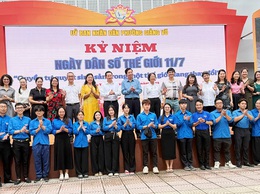 Kỷ niệm Ngày Dân số thế giới 11/7 với chủ đề: “Quyền tự quyết về sinh sản trong một thế giới đang thay đổi”