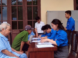Xuân Mai: hướng dẫn hoàn thiện và thu nhận hồ sơ của người dân đến làm thủ tục hưởng trợ cấp hưu trí xã hội theo Nghị định 176 của Chính Phủ