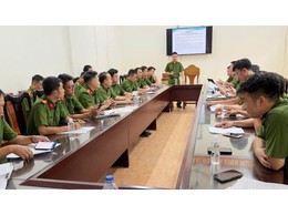 Tập huấn công tác quản lý nhà nước về PCCC&CNCH cho  Cảnh sát khu vực Công an phường Yên Hòa