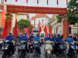 Phường Phú Lương tổ chức Lễ ra quân tuyên truyền hưởng ứng mô hình chính quyền địa phương hai cấp; đảm bảo trật tự đô thị, vệ sinh môi trường, trật tự an toàn giao thông