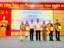 Hội nghị công bố, trao Quyết định thành lập Đảng bộ Công an, Chi bộ Quân sự và Chi bộ Trạm Y tế phường Phương Liệt