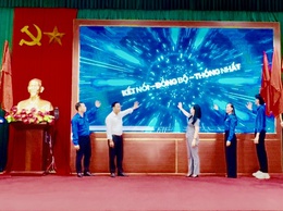 XÃ TAM HƯNG: CÔNG BỐ QUYẾT ĐỊNH CHỈ ĐỊNH BCH, BTV, PBT, UBKT ĐOÀN TNCS HỒ CHÍ MINH LÂM THỜI VÀ RA MẮT ĐỘI HÌNH TNTN HỖ TRỢ VẬN HÀNH MÔ HÌNH CHÍNH QUYỀN ĐỊA PHƯƠNG HAI CẤP