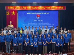 Đoàn TNCS Hồ Chí Minh xã Hoài Đức tổ chức gặp mặt cán bộ Đoàn sau khi hoàn tất vận hành chính quyền địa phương hai cấp, triển khai nhiệm vụ 6 tháng cuối năm 2025