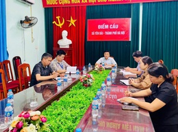 Đảng uỷ, UBND xã Yên Bài dự hội nghị giao ban trực tuyến của UBND thành phố Hà Nội về công tác vệ sinh môi trường và phong trào 