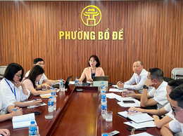 Lãnh đạo UBND phường làm việc với Phòng Văn hoá xã hội về nhiệm vụ trọng tâm 6 tháng cuối năm 2025