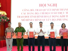 Đảng ủy xã Thanh Oai công bố Quyết định thành lập 36 Đảng bộ, chi bộ cơ sở trực thuộc