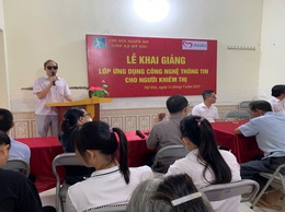 Toàn cảnh lễ khai mạc lớp ứng dụng công nghệ thông tin cho người khiếm thính khu vực Mỹ  Đức