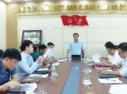 XÃ ỨNG HÒA HỌP GÓP Ý DỰ THẢO 4 NGHỊ QUYẾT CHUYÊN ĐỀ VỀ QUẢN LÝ ĐẤT ĐAI, GIẢI PHÓNG MẶT BẰNG, CCHC VÀ CHUYỂN ĐỔI SỐ
