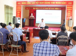 Lãnh đạo UBND xã làm việc với các cơ quan chức năng, các HTX Nông nghiệp về các nhiệm vụ trọng tâm