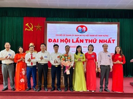 Đoàn kết – Trí tuệ – Hành động: Chi bộ Cơ quan MTTQ xã Tam Hưng tiên phong trong nhiệm vụ xây dựng Đảng và phát huy sức mạnh đại đoàn kết