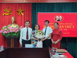 Chi bộ Trung tâm Văn hóa - Thông tin và Thể thao phường Phú Lương tổ chức thành công Đại hội lần thứ Nhất, nhiệm kỳ 2025 - 2030