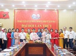 Chi bộ Văn phòng HĐND và UBND xã tổ chức thành công Đại hội nhiệm kỳ 2025 - 2030