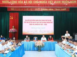 Chủ tịch HĐND Thành phố Hà Nội tiếp xúc cử tri các phường Hoàn Kiếm, Cửa Nam, Hồng Hà sau Kỳ họp thứ 25
