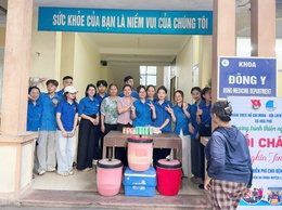 Đoàn thanh niên xã Hòa Phú tổ chức chương trình thiện nguyện “Nồi cháo nghĩa tình”