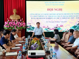Phường Sơn Tây công bố Quyết định thành lập Đảng bộ Doanh nghiệp