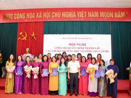 Phường Hai Bà Trưng tổ chức Hội nghị công bố quyết định thành lập các Chi bộ trường học và công tác cán bộ.