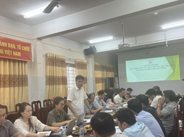 Tổ công tác số 3 Sở Y tế hỗ trợ chuyên môn tại Trạm Y tế phường Hà Đông