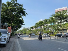 Ngày 18/7, Hà Nội trời nắng nóng gay gắt; đêm không mưa, trời oi bức