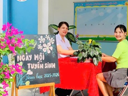 Ngành Giáo dục phường Long Biên nghiêm túc thực hiện công tác tuyển sinh trực tiếp năm học 2025–2026