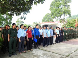 NHIỀU HOẠT ĐỘNG THIẾT THỰC ĐƯỢC TRIỂN KHAI TRONG CHƯƠNG TRÌNH HÀNH QUÂN DÃ NGOẠI GIỮA XÃ TRUNG GIÃ VÀ LỮ ĐOÀN 86