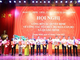 Đảng ủy, HĐND, UBND xã Quang Minh công bố các quyết định về công tác cán bộ