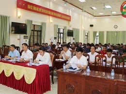 Phú Cát triển khai công tác phòng thủ dân sự và chủ động ứng phó với cơn bão số 3
