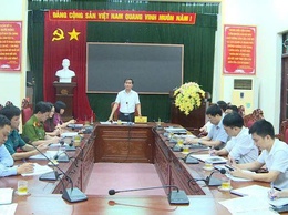 Thường trực Đảng ủy xã Phúc Lộc tổ chức họp nghe công tác triển khai thực hiện việc phòng, chống cơn bão số 3