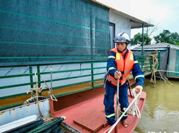 Ứng phó bão số 3: Hà Nội triển khai nhiều biện pháp bảo vệ người dân sống ven sông