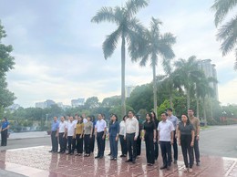 Phường Cầu Giấy tổ chức lễ dâng hương tri ân các anh hùng liệt sỹ nhân dịp kỷ niệm 78 năm ngày Thương binh - Liệt sỹ (27/7/1947 – 27/7/2025)