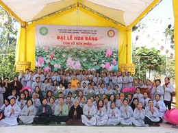 Ni sư truyền cảm hứng cho các hoạt động thiện nguyện