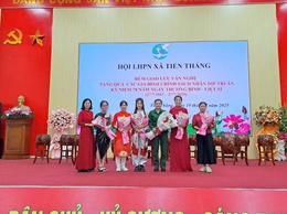 Hội LHPN xã Tiến Thắng tổ chức đêm giao lưu văn nghệ và tặng quà tri ân nhân dịp kỉ niệm 78 năm ngày thương binh liệt sĩ