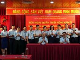 Trung tâm Phục vụ hành chính công thành phố Hà Nội: Quán triệt Nghị quyết nâng cao trách nhiệm nêu gương của cán bộ, đảng viên