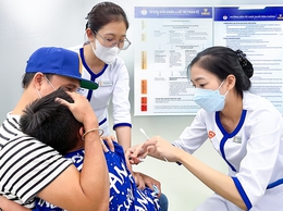 Xã Nam Phù tuyên truyền người dân chủ động tiêm vaccine phòng bệnh sốt xuất huyết


