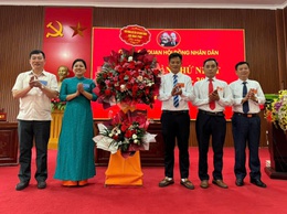Chi bộ Cơ quan HĐND xã long trọng tổ chức Đại hội chi bộ, nhiệm kỳ 2025 - 2030