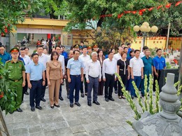 Phường Đại Mỗ tri ân các anh hùng liệt sỹ tại Nghĩa trang Liệt sỹ 
Đại Mỗ - Tây Mỗ