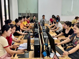 Cán bộ, giáo viên trường Mầm non Trần Phú tích cực sử dụng trí tuệ nhân tạo AI trong giáo dục và chuyển đổi số