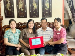 Phụ nữ xã Liên Minh với phong trào đền ơn đáp nghĩa
