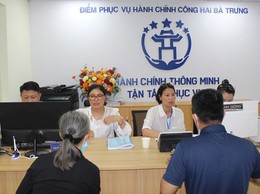 Hà Nội triển khai chiến dịch 45 ngày đêm ra quân hỗ trợ chuyển đổi số tại 126 xã, phường
