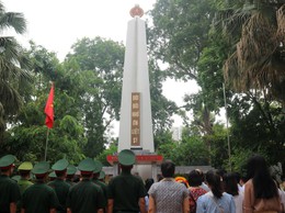 Khương Đình: Trang nghiêm lễ dâng hương tưởng niệm các anh hùng liệt sĩ