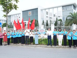 Gắn biển công trình chào mừng Đại hội Đảng bộ xã Gia Lâm lần thứ I, nhiệm kỳ 2025–2030