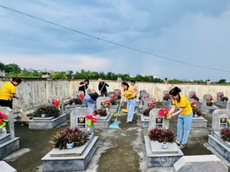 Ủy ban Mặt trận Tổ quốc Việt Nam xã An Khánh đồng loạt tổ chức hoạt động tri ân liệt sĩ tại 5 nghĩa trang liệt sĩ trên địa bàn