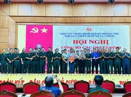 Hội Cựu chiến binh xã Vân Đình tổ chức hội nghị công bố quyết định về công tác cán bộ