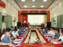 Phú Cát: Lấy ý kiến góp ý dự thảo văn kiện Đại hội đại biểu Đảng bộ xã lần thứ I, nhiệm kỳ 2025 - 2030