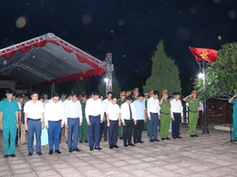 Lễ Dâng hương, thắp nến tri ân nhân kỷ niệm 78 năm Ngày Thương binh - Liệt sĩ (27/7/1947 – 27/7/2025