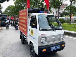 Phường Dương Nội ra quân kiểm tra, xử lý vi phạm về trật tự an toàn giao thông, trật tự đô thị, trật tự công cộng và vệ sinh môi trường 