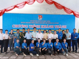 TUỔI TRẺ CỔ ĐÔ KHÁNH THÀNH CÔNG TRÌNH THANH NIÊN KÍNH DÂNG 598 LỌ HOA TRÊN PHẦN MỘ CÁC ANH HÙNG LIỆT SĨ NHÂN KỶ NIỆM 78 NĂM NGÀY THƯƠNG BINH LIỆT SĨ VÀ CHÀO MỪNG ĐẠI HỘI ĐẢNG BỘ XÃ CỔ ĐÔ LẦN THỨ I, NHIỆM KỲ 2025-2030